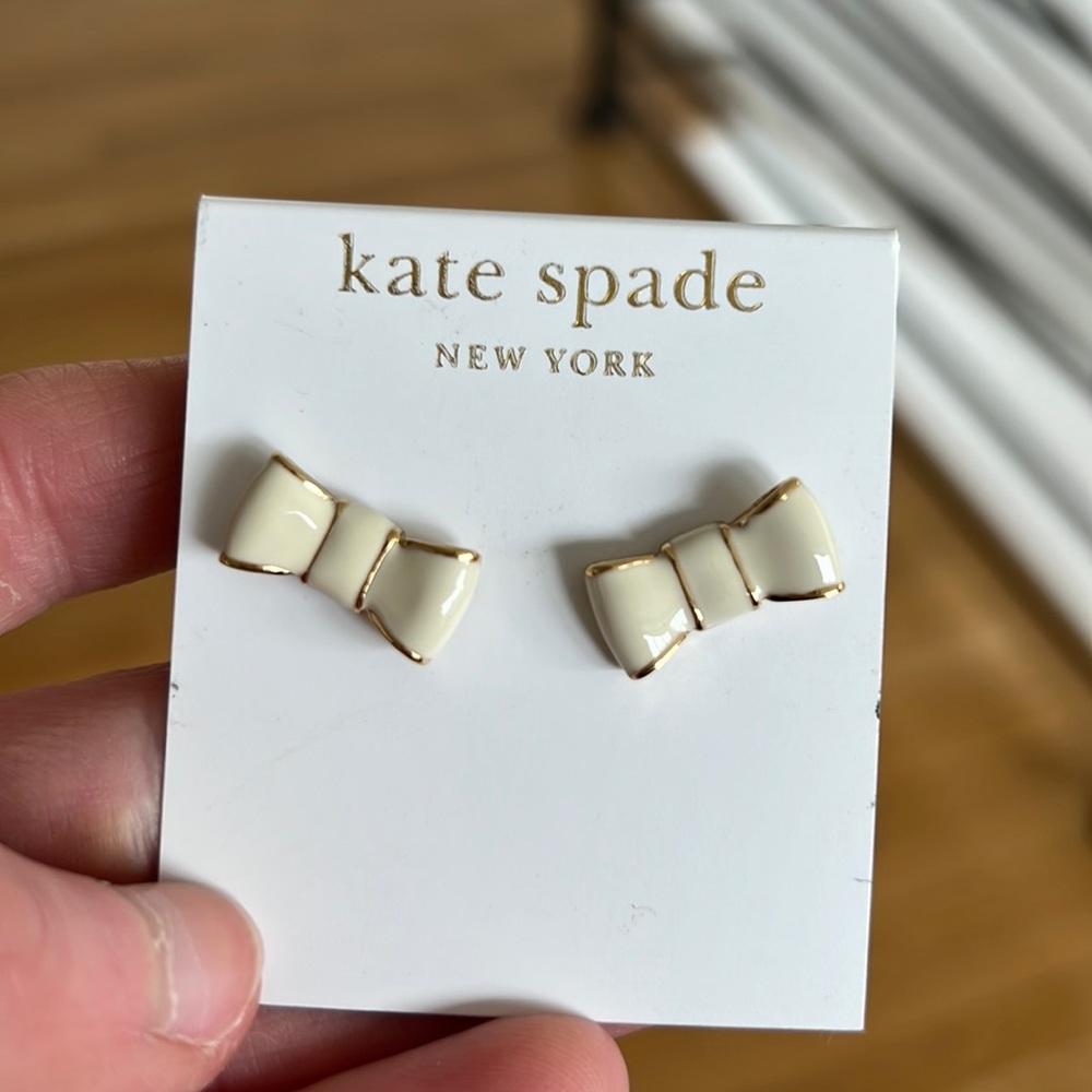 Kate Spade Take a Bow earrings